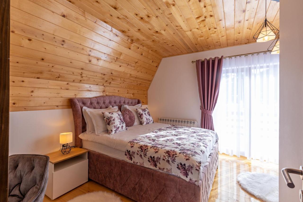 Vila Hanovi Zabljak エクステリア 写真